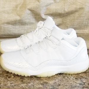 Air Jordan 11 Retro Low Premium GS Heiress 'Frost White' 897331 100